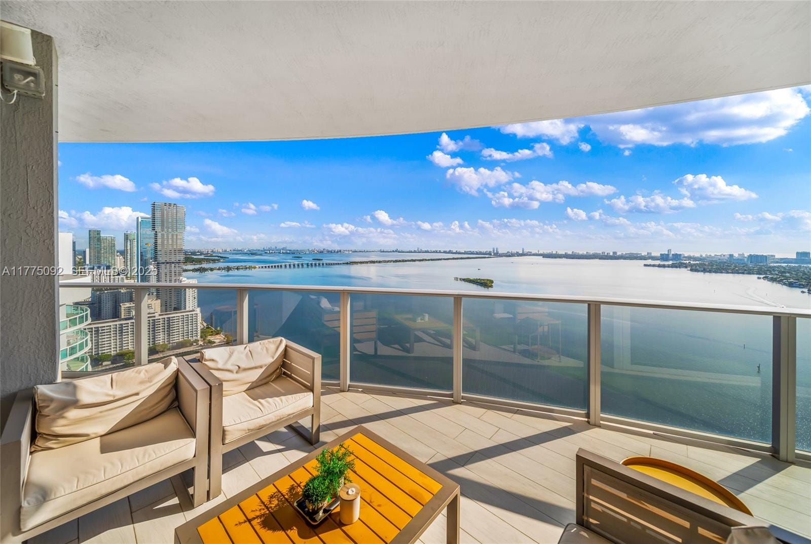 488 NE 18th Street 4115, Miami, FL 33132