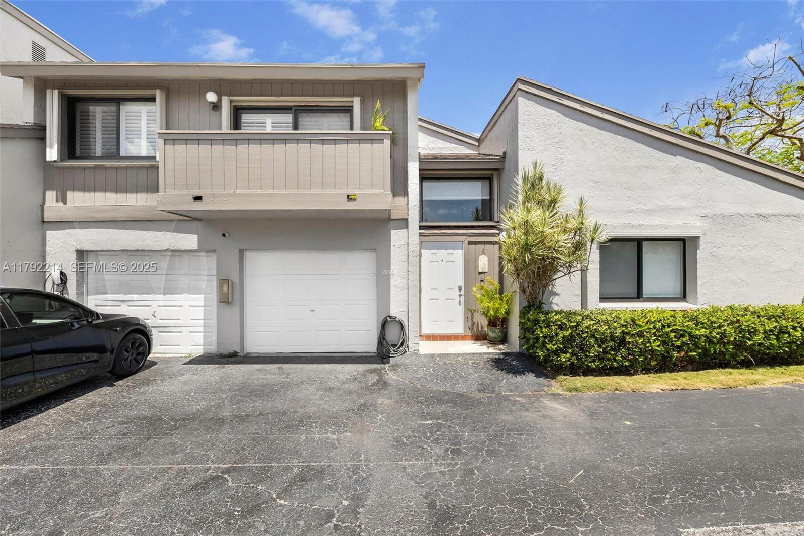 10761 SW 113th Place 102D, Miami, FL 33176