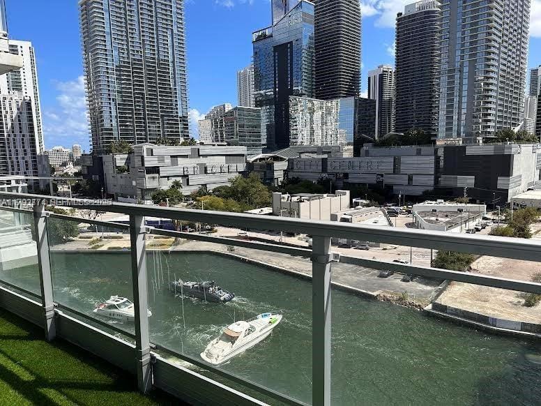 92 SW 3rd Street 1105, Miami, FL 33130