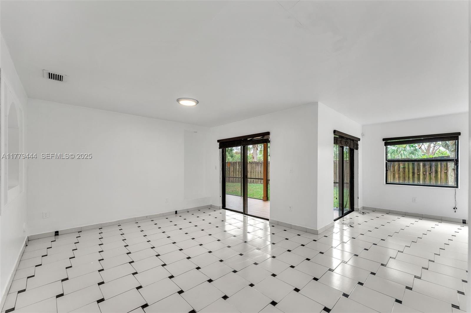15026 SW 96th Terrace, Miami, FL 33196 photo 10