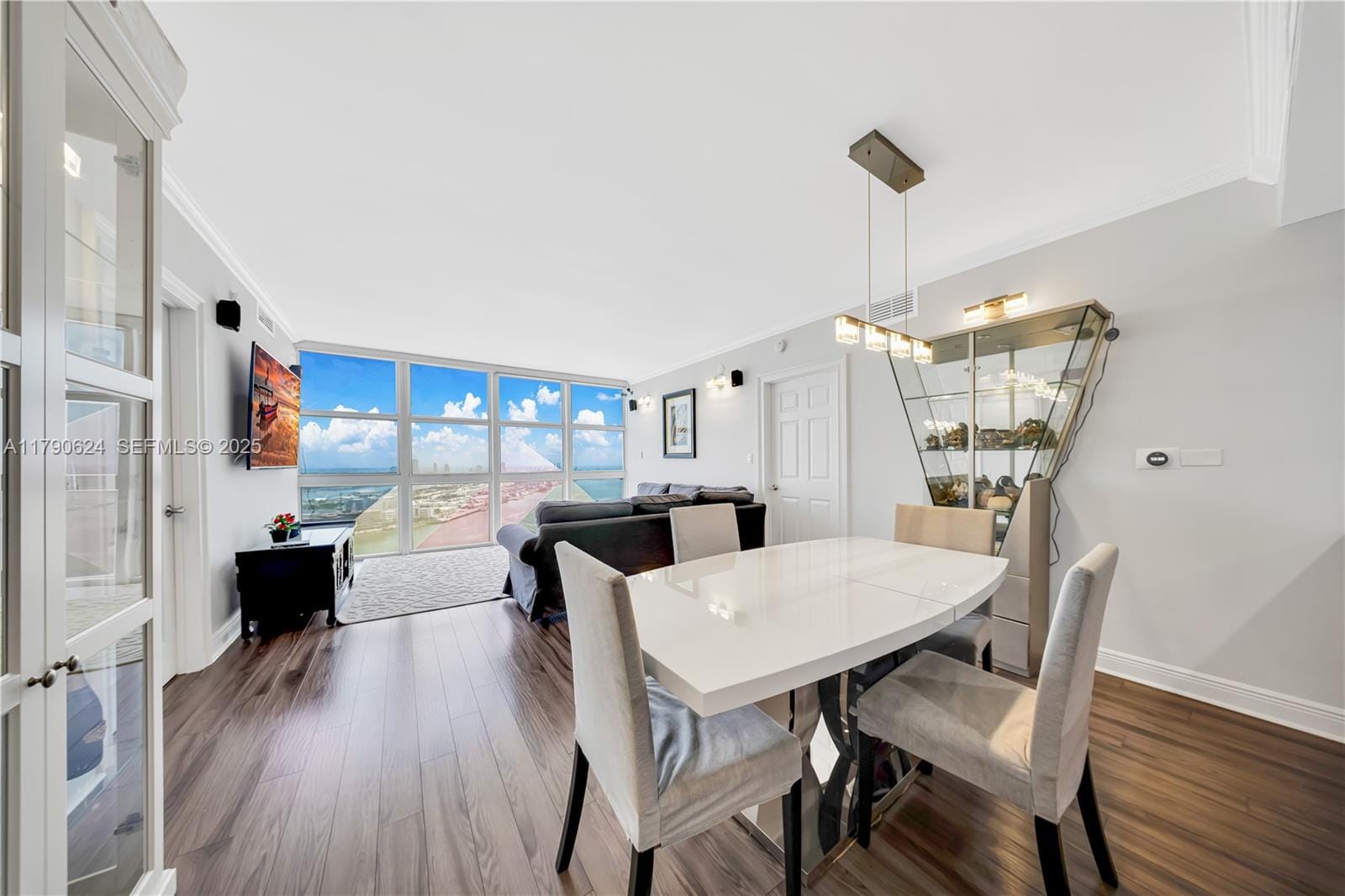 50 Biscayne Boulevard 4004, Miami, FL 33132 photo 14