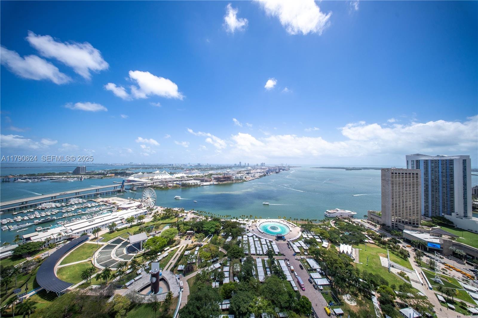 50 Biscayne Boulevard 4004, Miami, FL 33132 photo 4