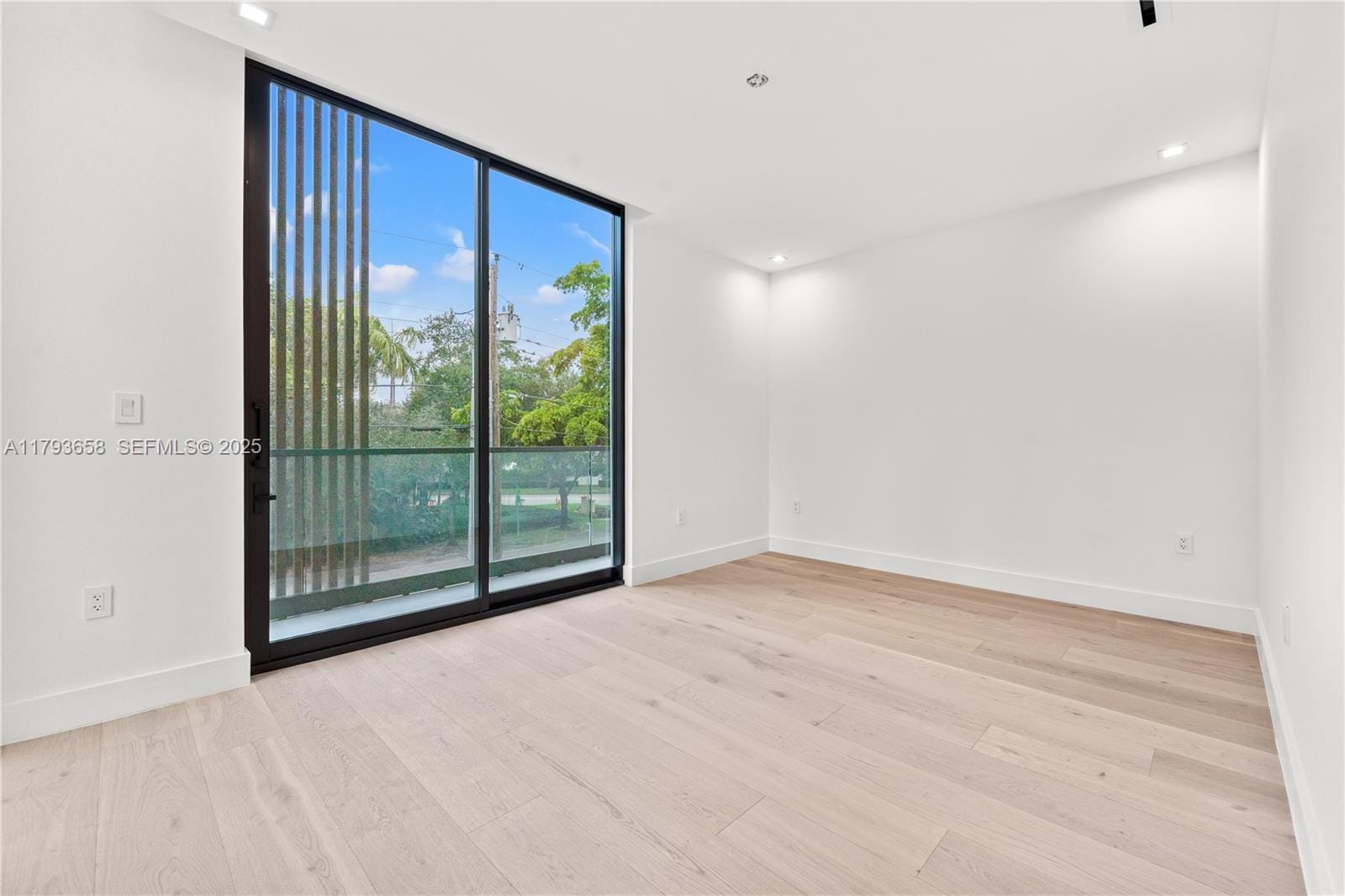 4951 University Drive, Coral Gables, FL 33146 photo 30