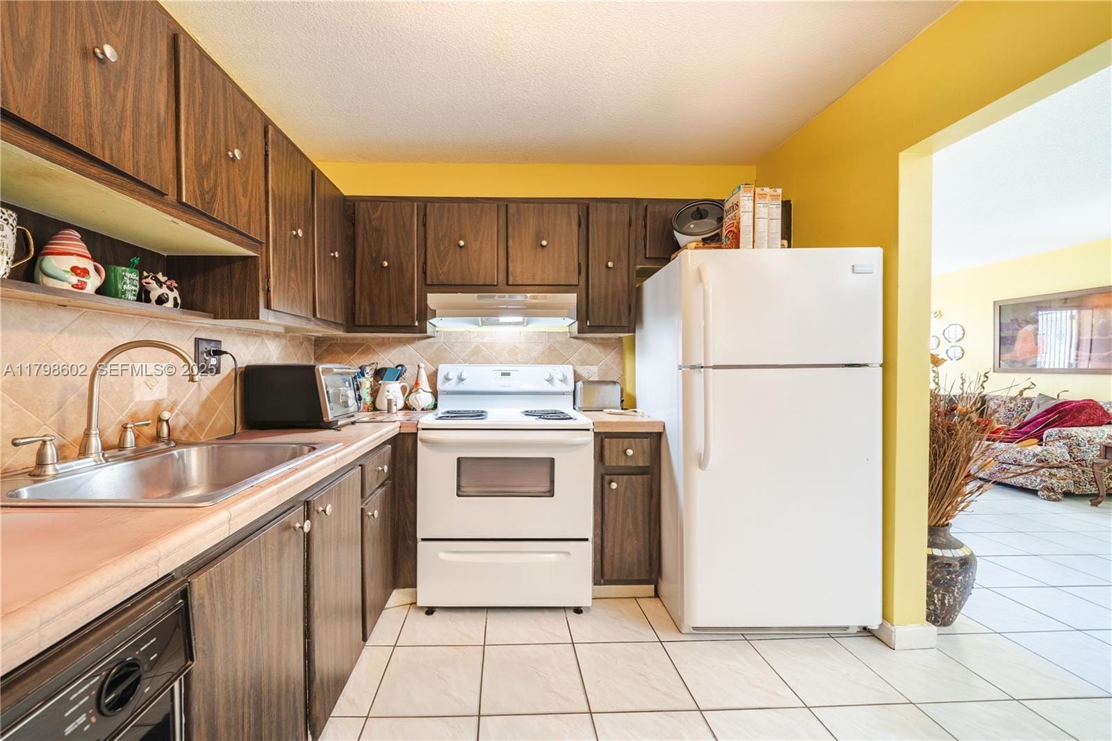12860 SW 43rd Drive 145, Miami, FL 33175 photo 13