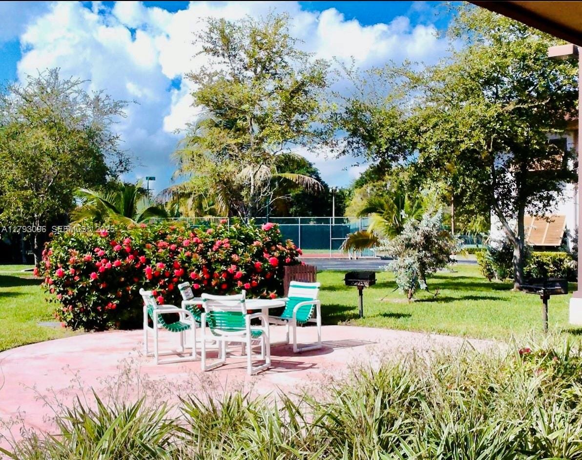 9352 SW 77th Avenue H3, Miami, FL 33156 photo 5