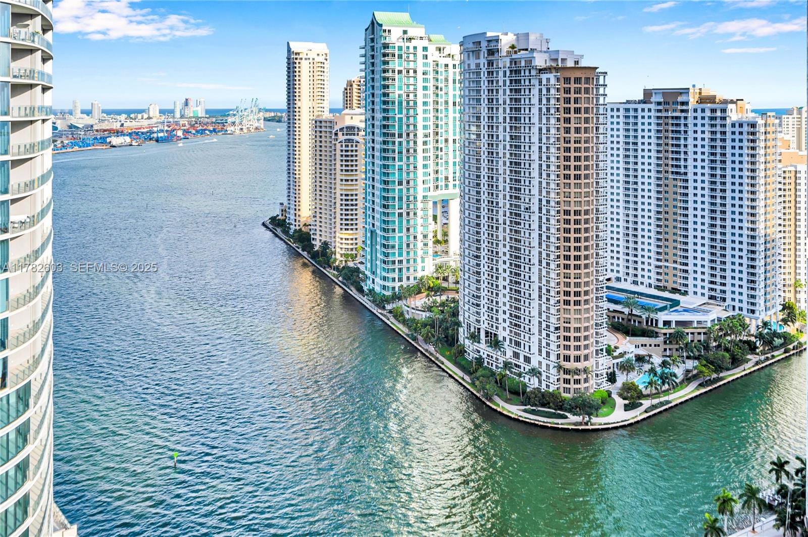 200 Biscayne Boulevard Way 3307, Miami, FL 33131 photo 1