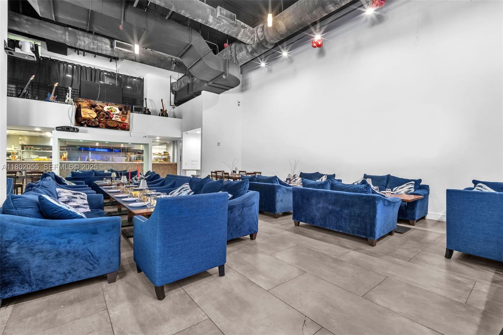 511 SE 5th Avenue (Restaurant) — photo 11