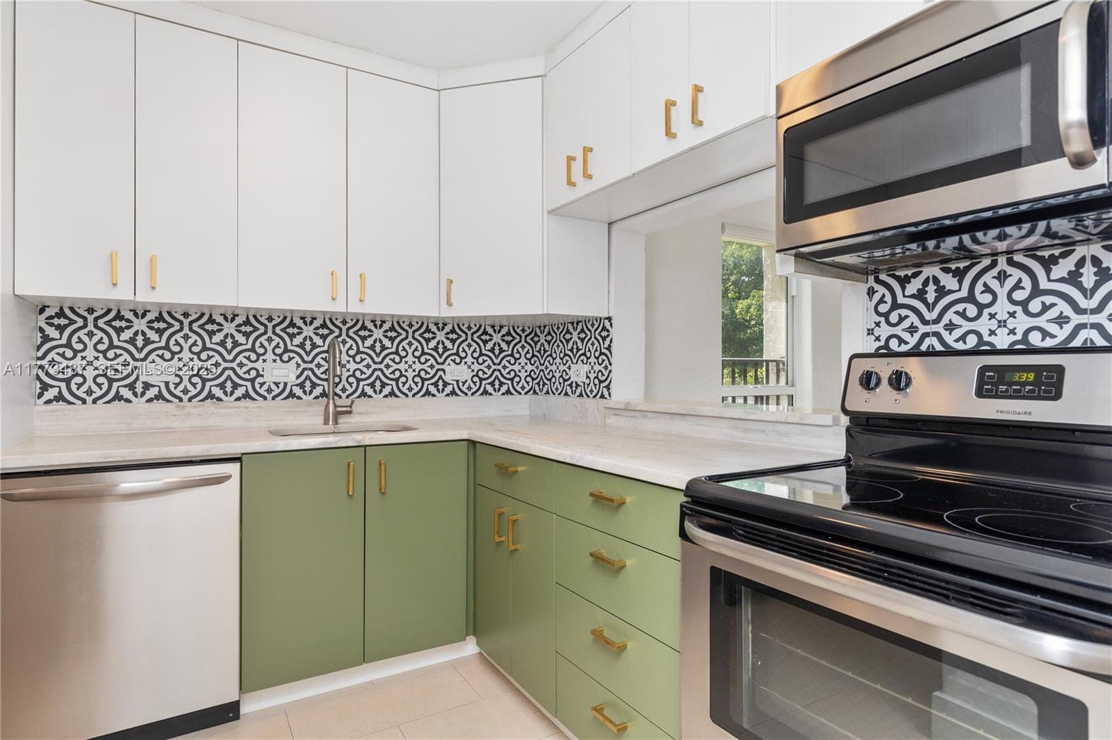 6890 N Kendall Drive B202, Pinecrest, FL 33156 photo 2