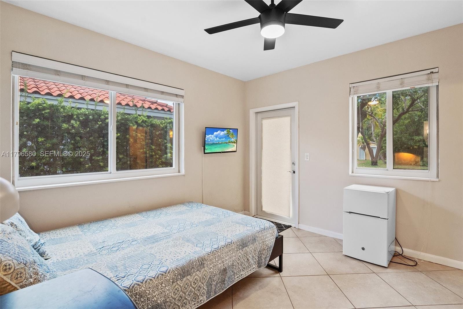 500 Oakwood Drive, Miami Springs, FL 33166 photo 17