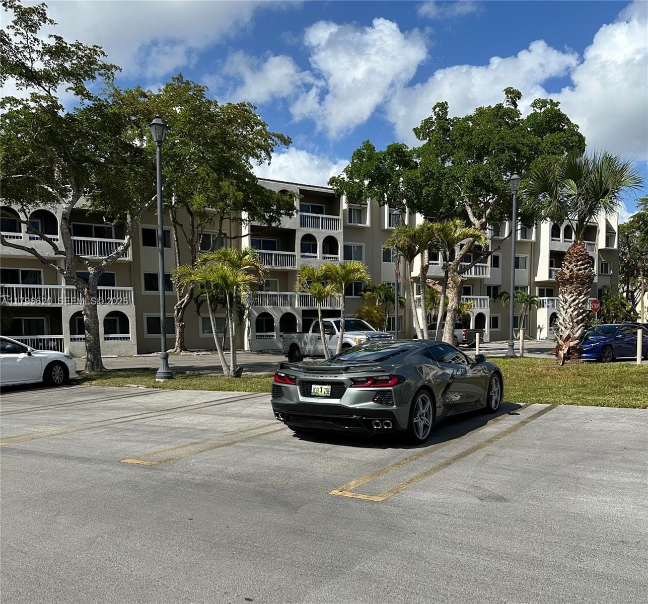 7701 Camino Real A-401, Miami, FL 33143 photo 3
