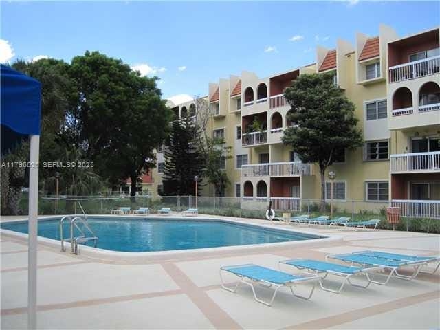 7701 Camino Real A-401, Miami, FL 33143 photo 27