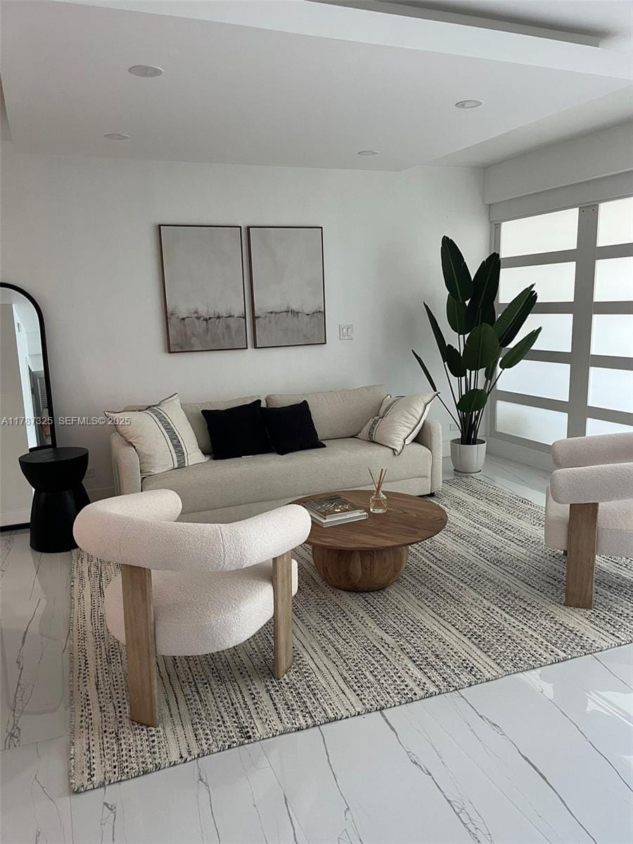 2301 Collins Avenue 628 — photo 3