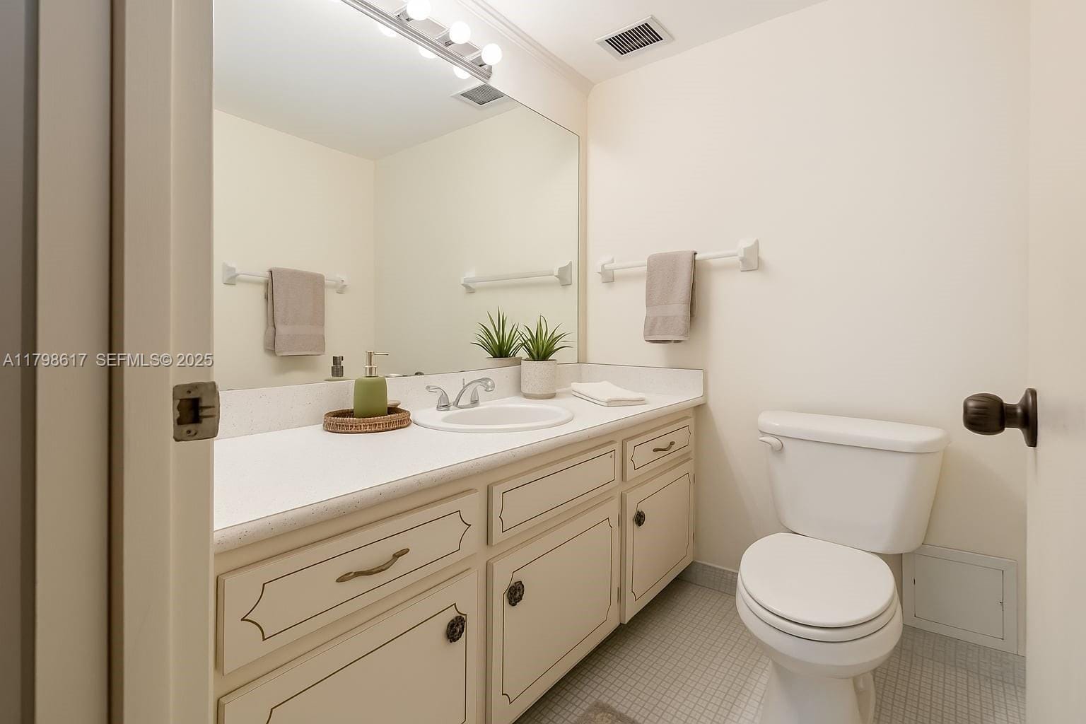 9500 W Bay Harbor Drive 6F — photo 11