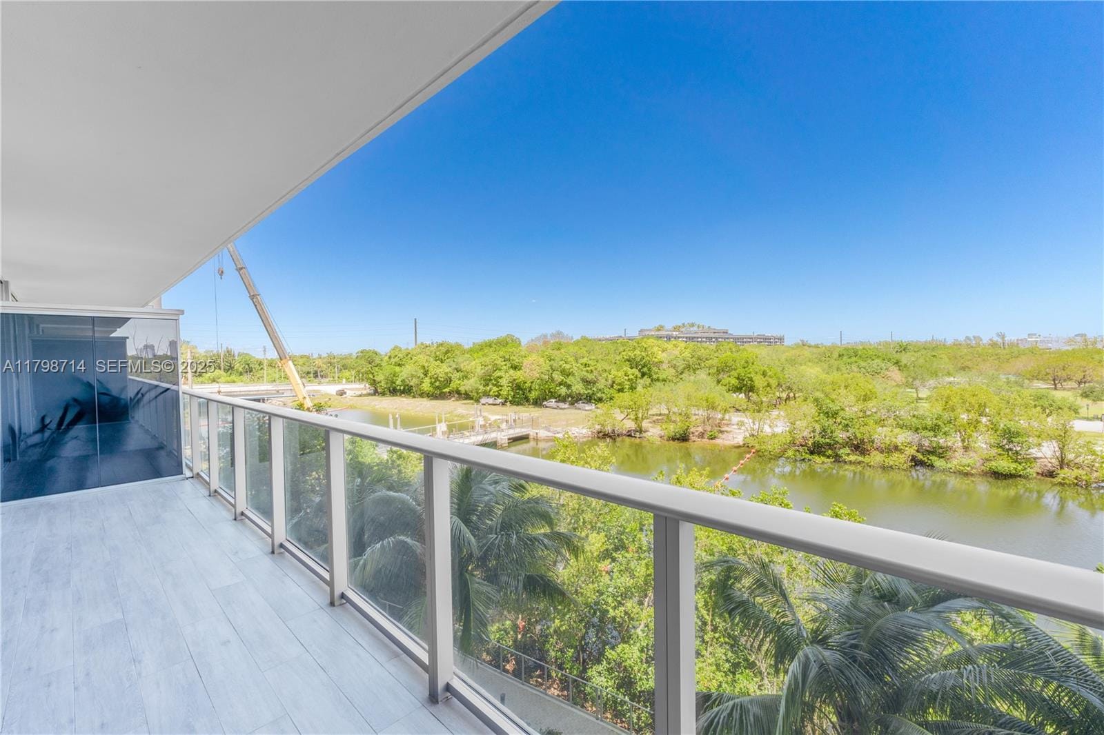 16385 Biscayne Boulevard 404, North Miami Beach, FL 33160 photo 22