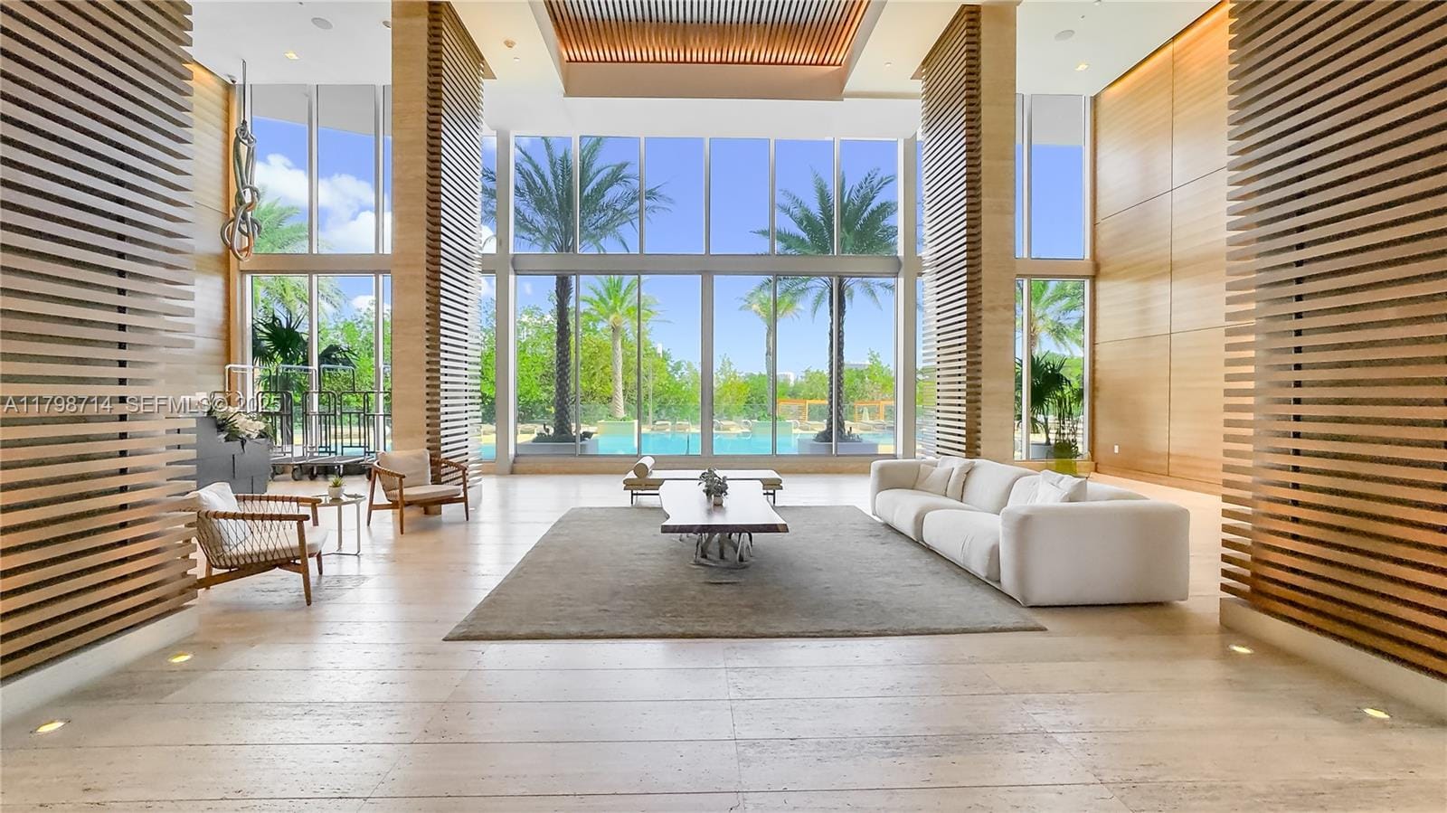 16385 Biscayne Boulevard 404, North Miami Beach, FL 33160 photo 27