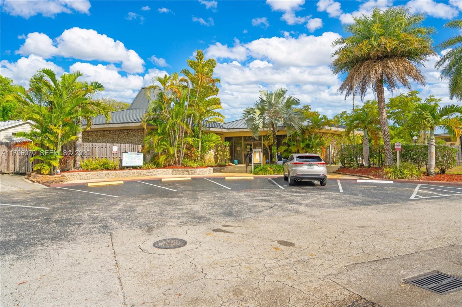 8425 SW 137th Avenue 8425, Miami, FL 33183 photo 30