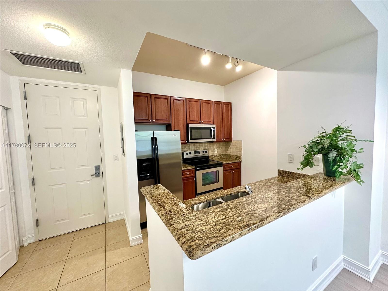 3001 NE 185th Street 336, Aventura, FL 33180 photo 6
