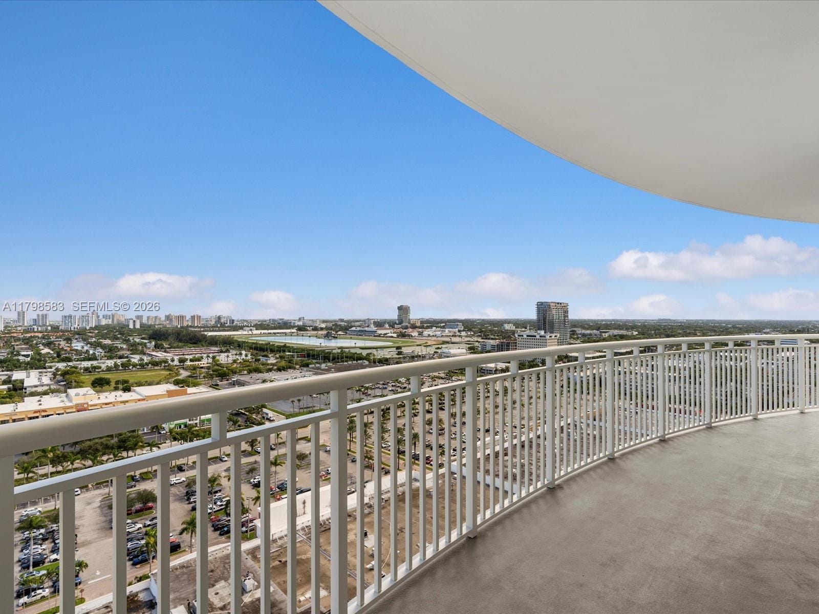 1745 E Hallandale Beach Boulevard 2007W — photo 12