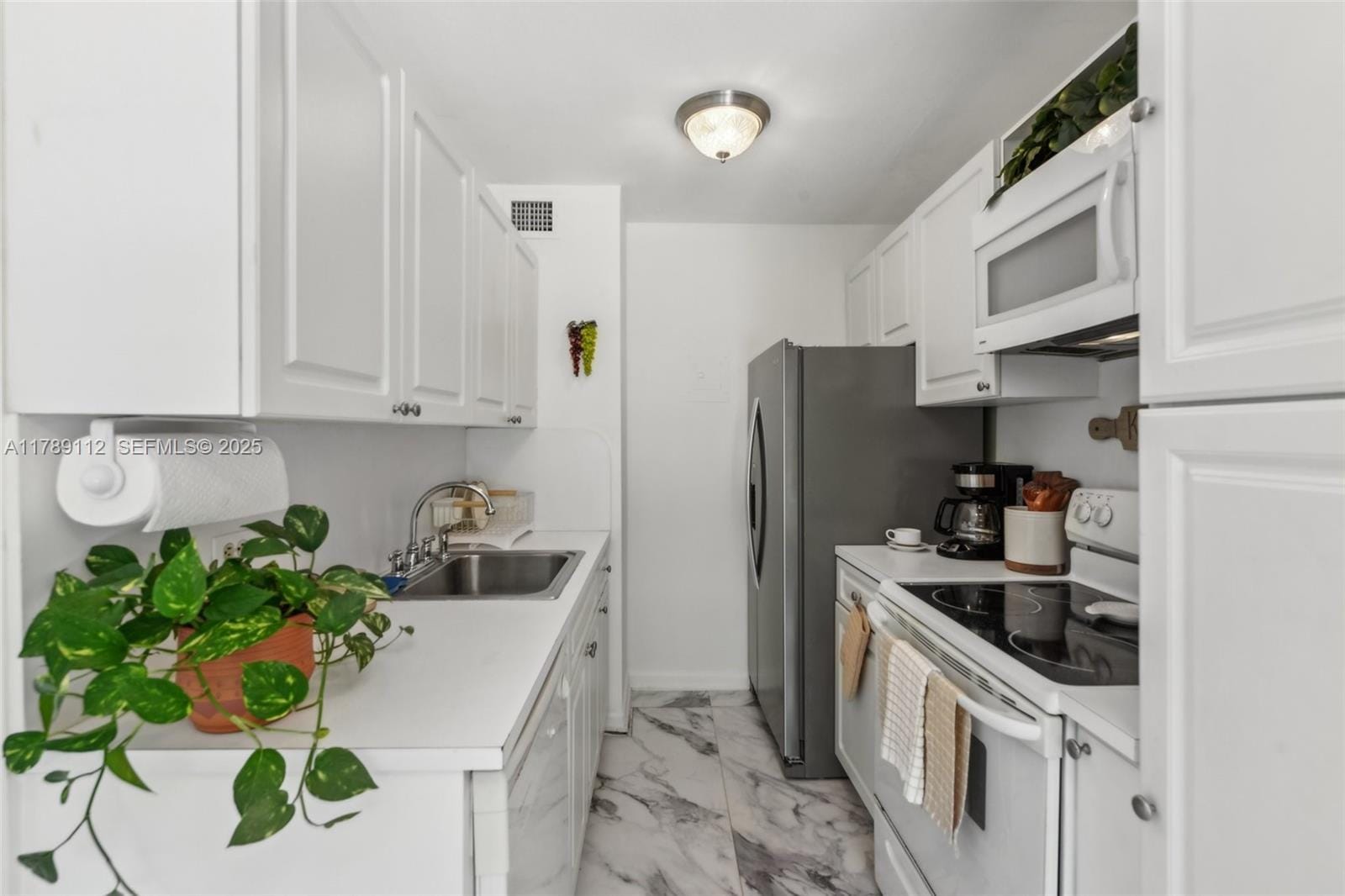 1405 Miami Road 5 — photo 5