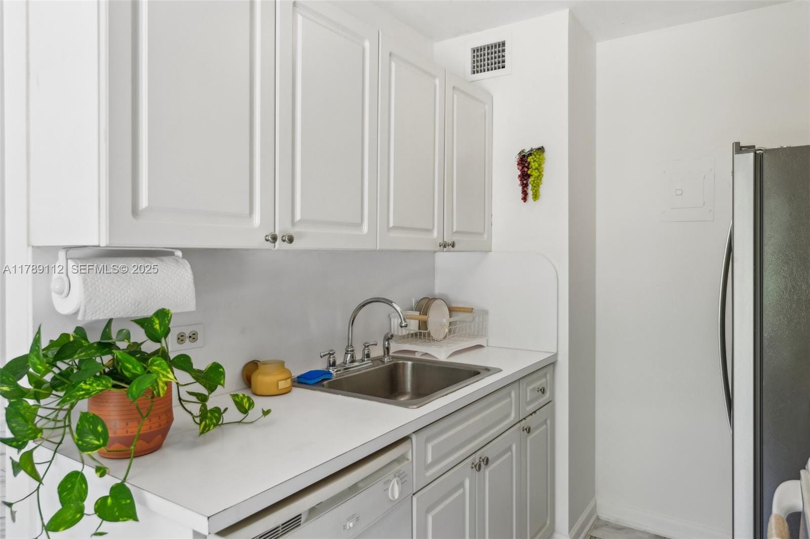 1405 Miami Road 5 — photo 6