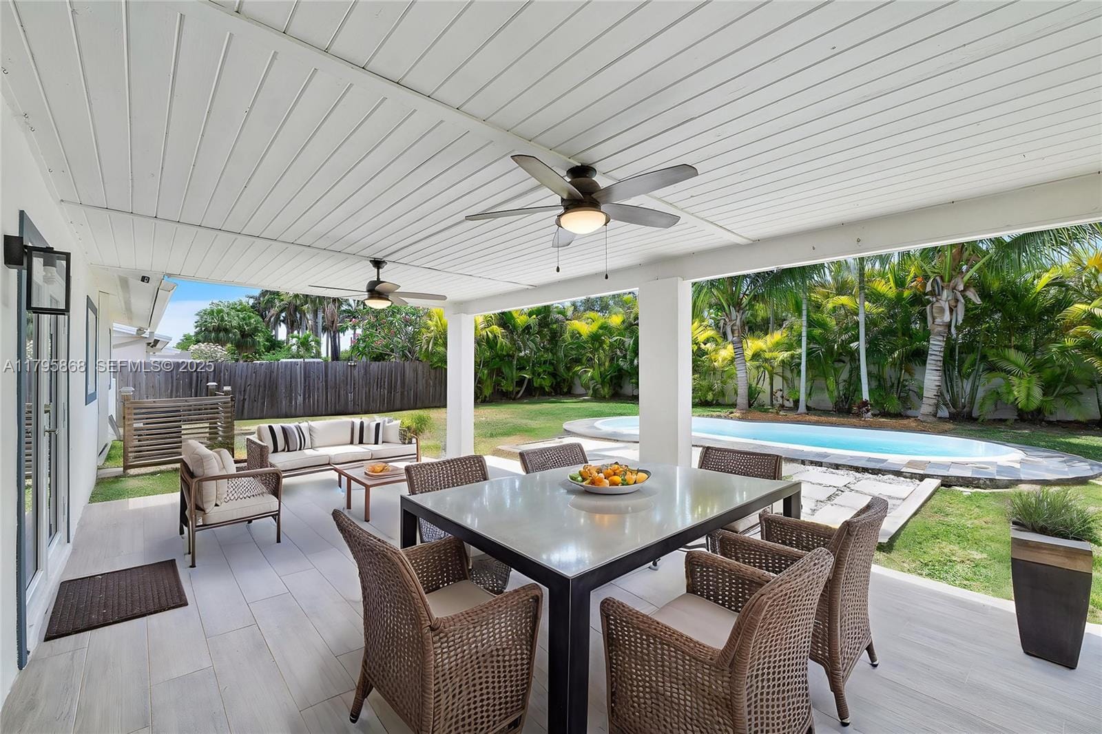 9350 SW 183rd Terrace, Palmetto Bay, FL 33157