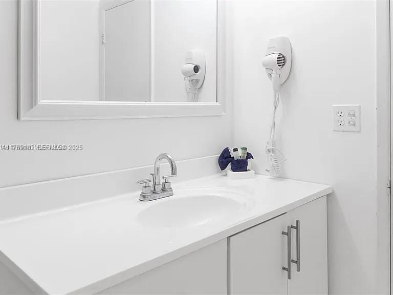 19370 Collins Avenue 1216, Sunny Isles Beach, FL 33160 photo 12