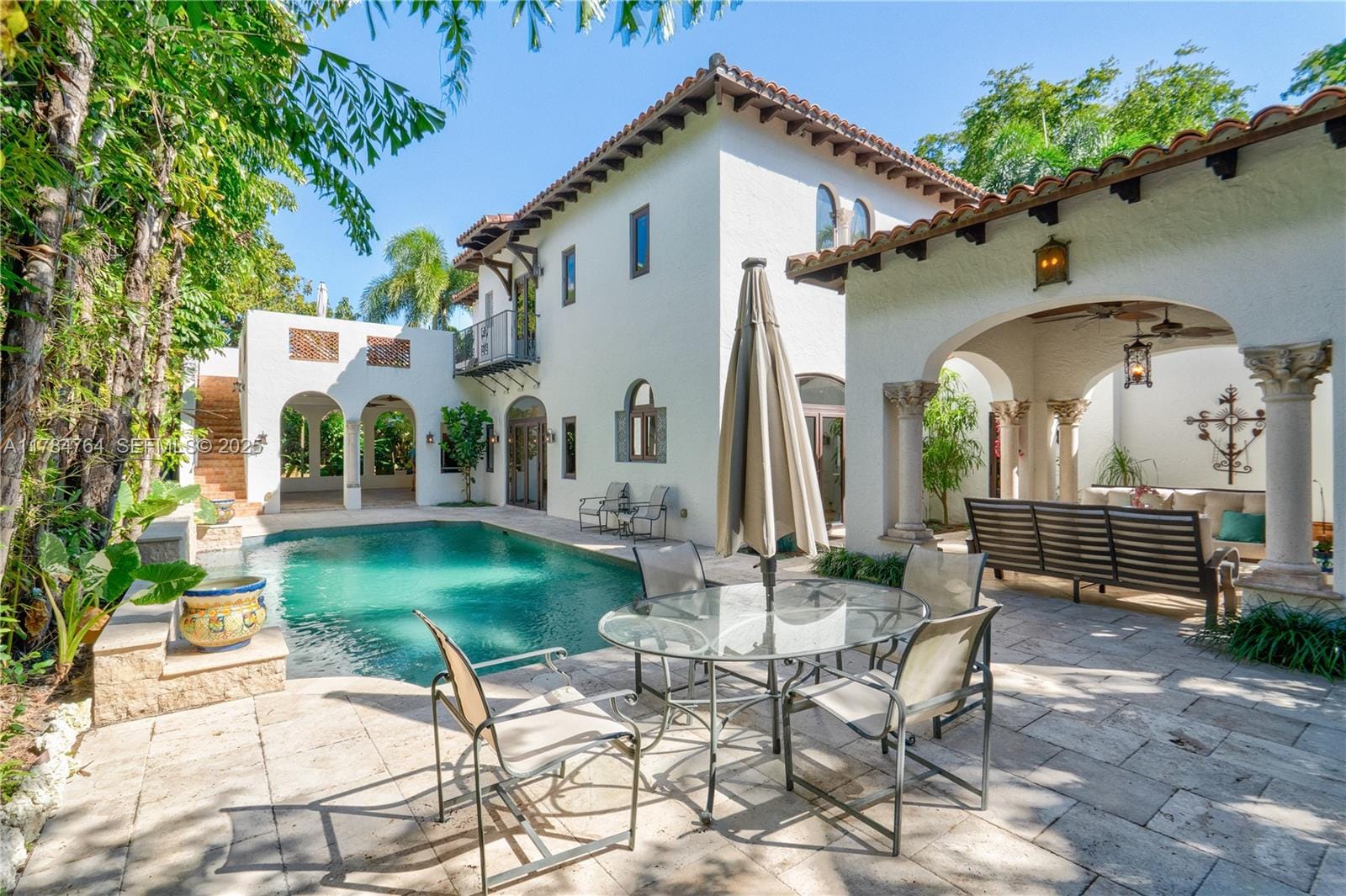 1511 Alegriano Avenue — photo 7