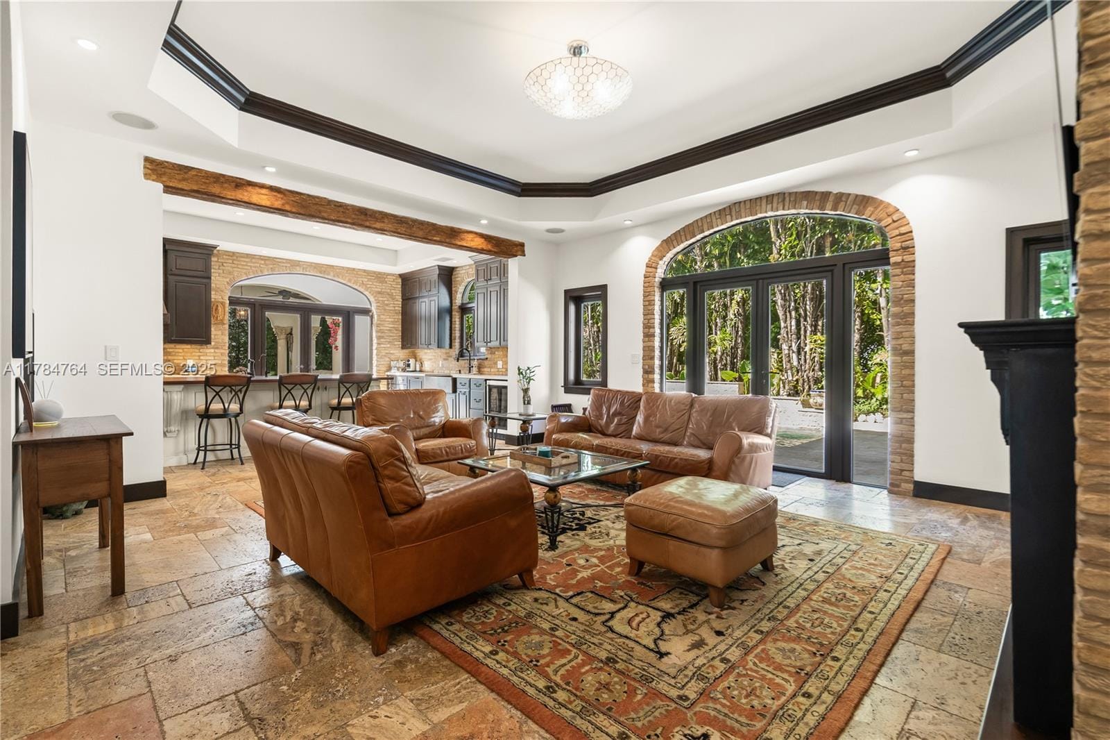 1511 Alegriano Avenue — photo 12