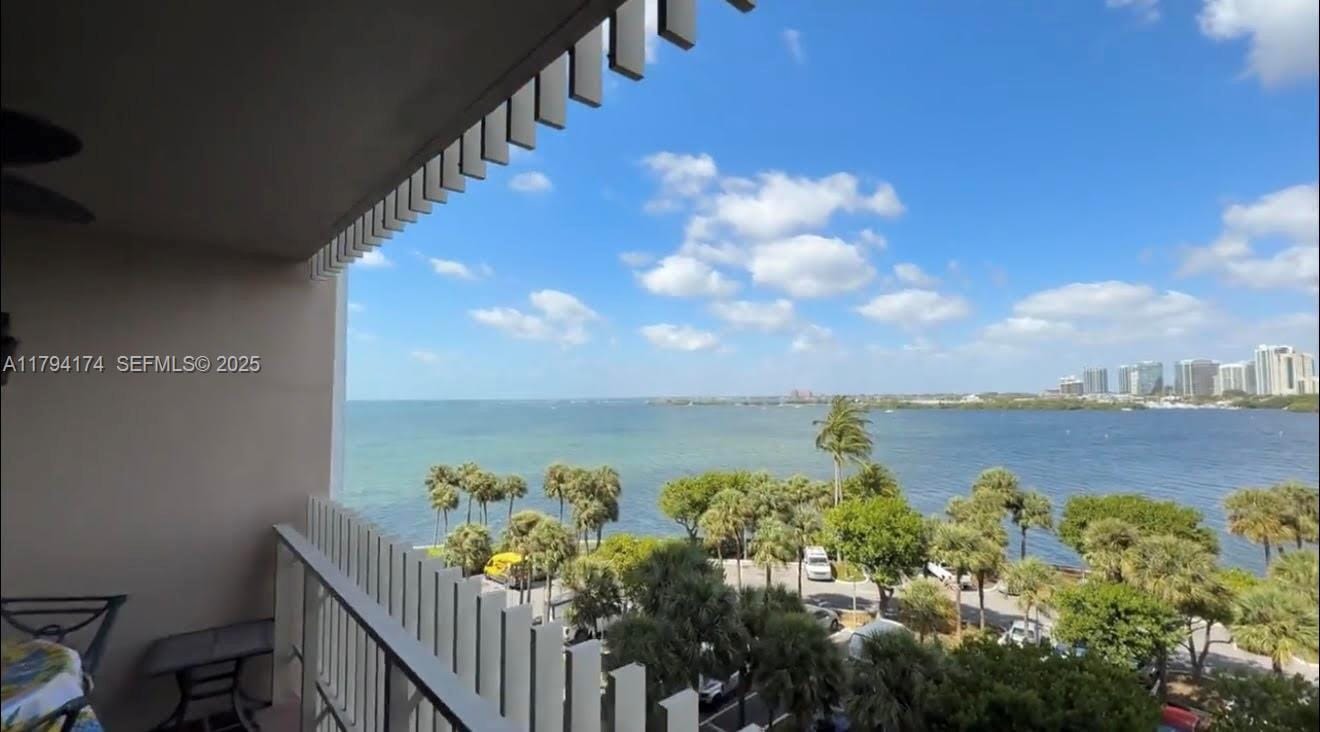 1 Grove Isle Drive A504, Miami, FL 33133 photo 19