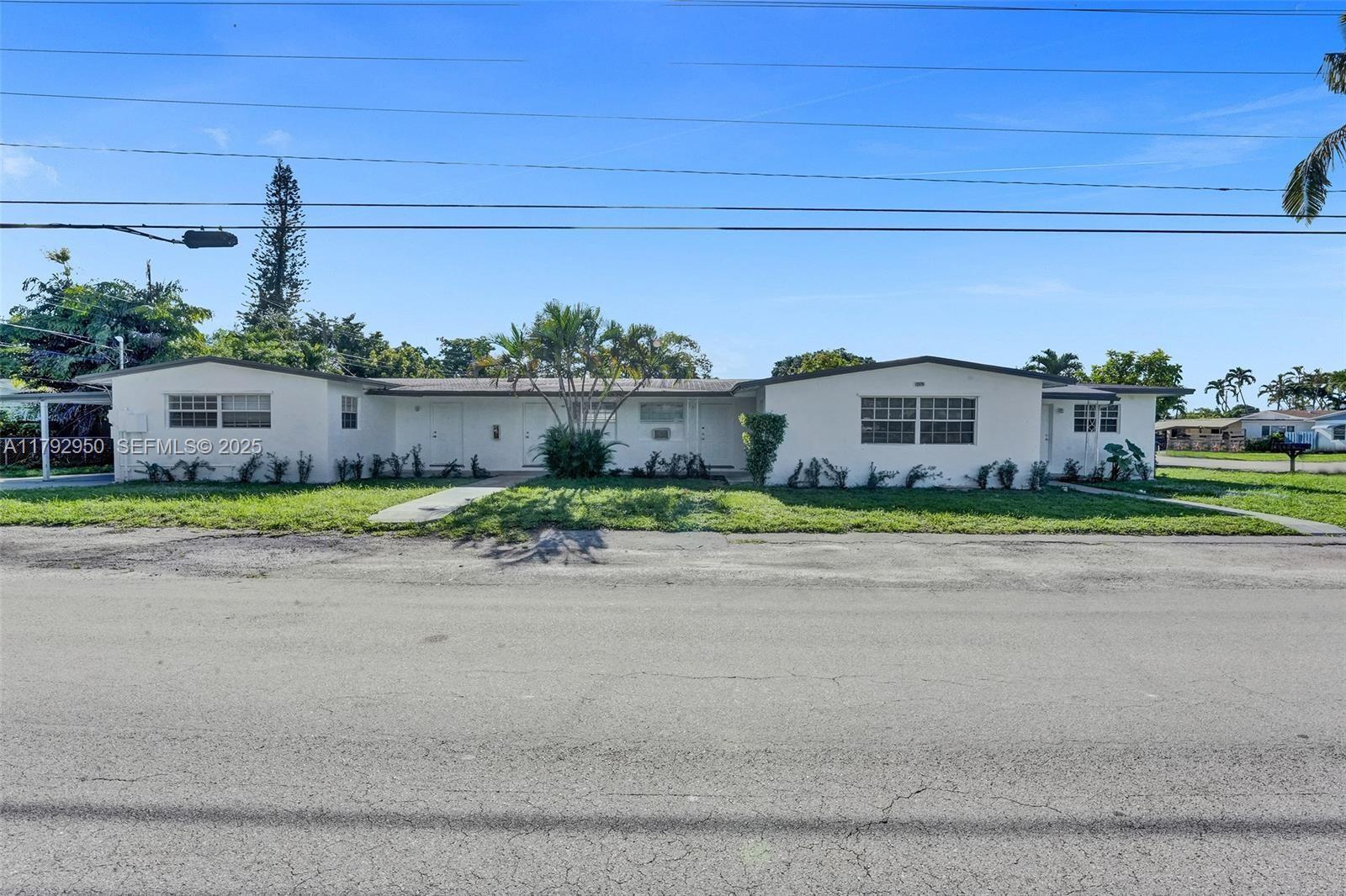 5657 Grant Street, Hollywood, FL 33021, Hollywood
