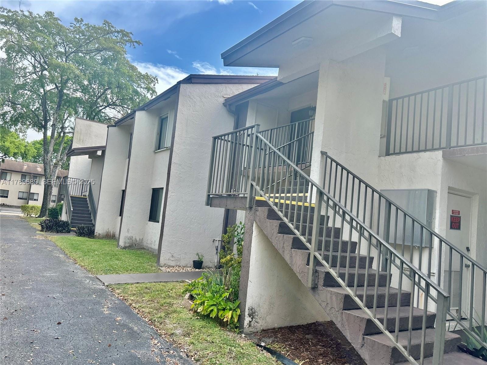 156 W Laurel Drive 1006, Margate, FL 33063 photo 17
