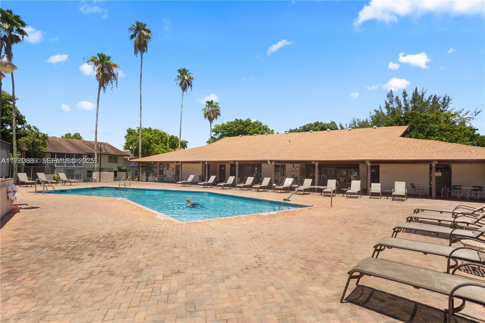 156 W Laurel Drive 1006, Margate, FL 33063 photo 21