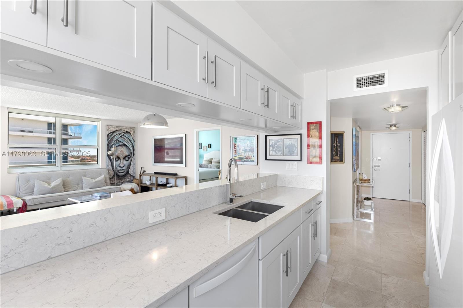 650 West Avenue 2102, Miami Beach, FL 33139 photo 13
