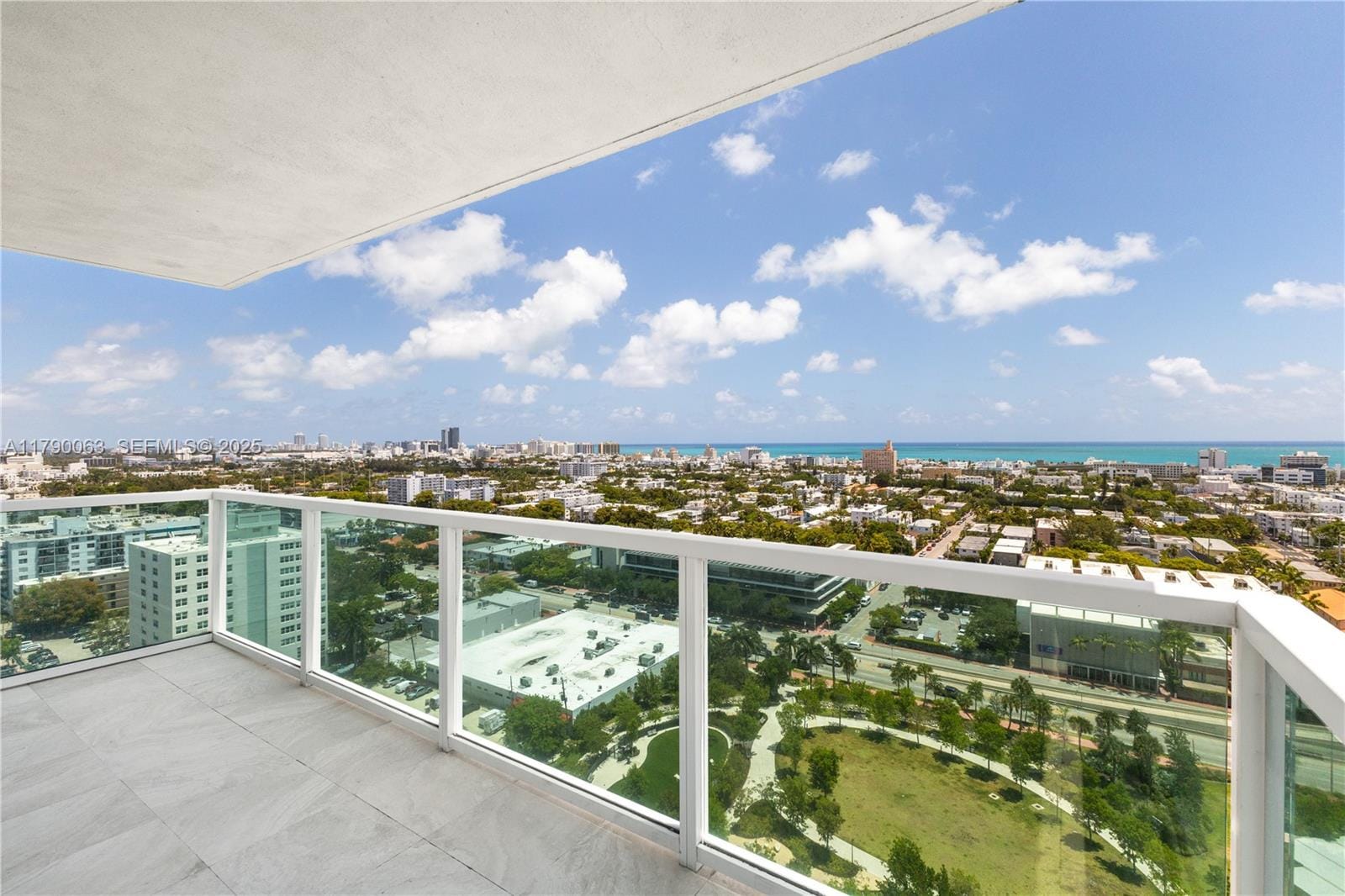 650 West Avenue 2102, Miami Beach, FL 33139 photo 24