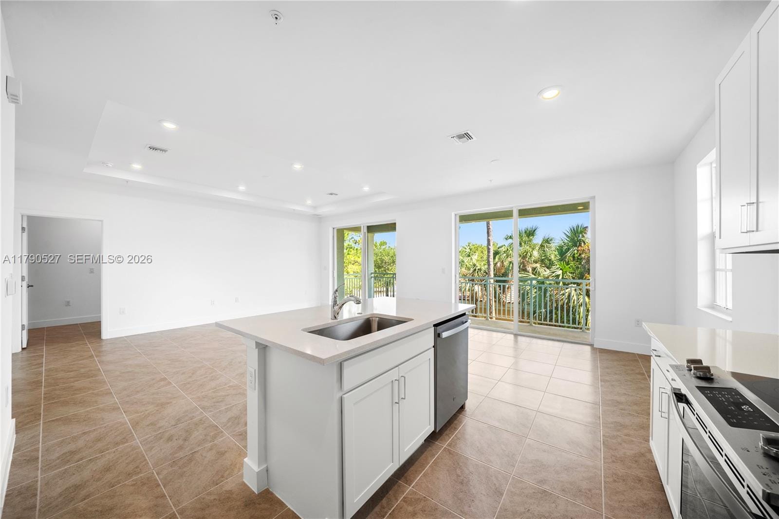 26370 Coco Cay Circle 201 — photo 8