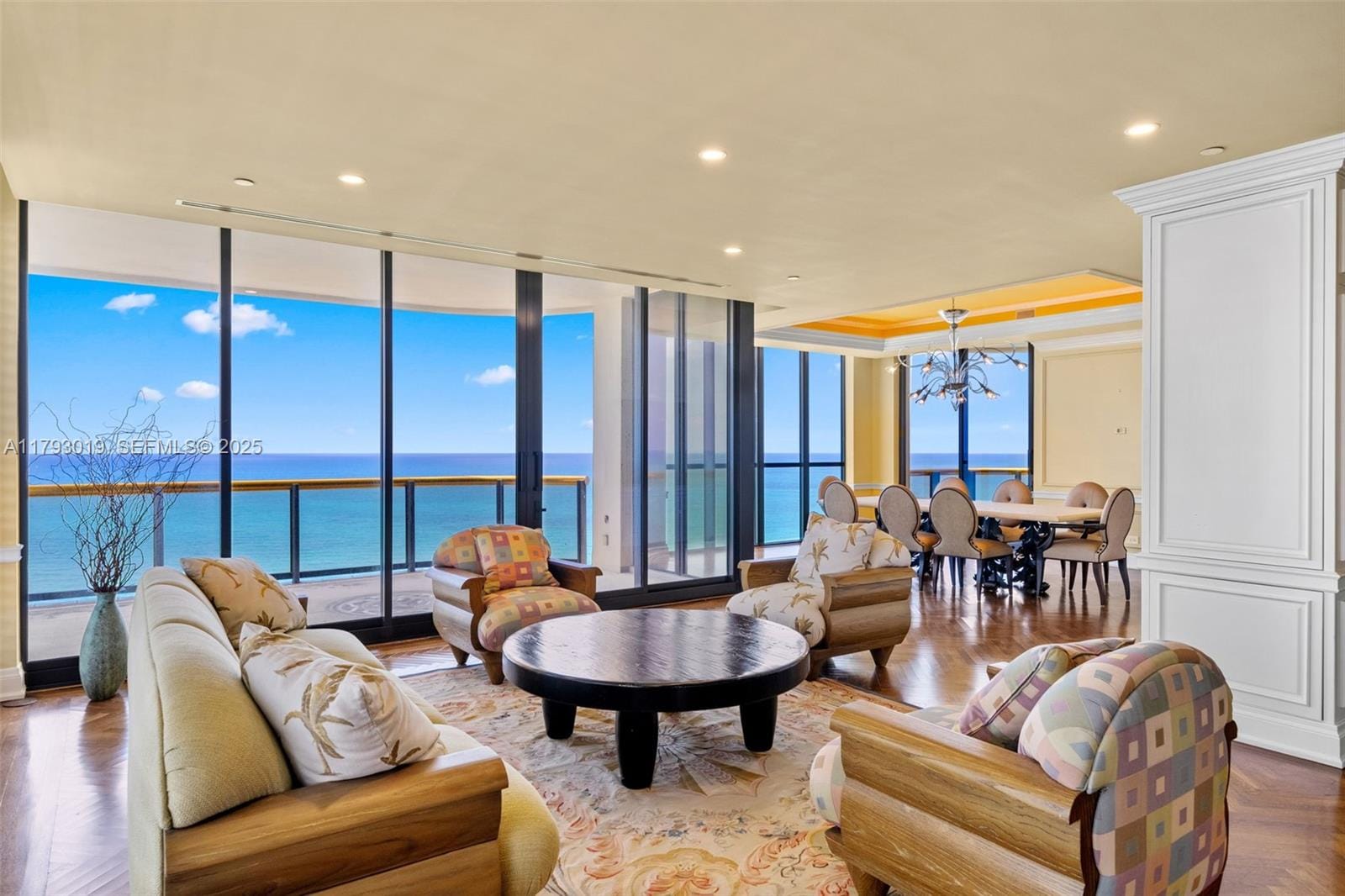 9999 Collins Avenue PH3D — photo 3
