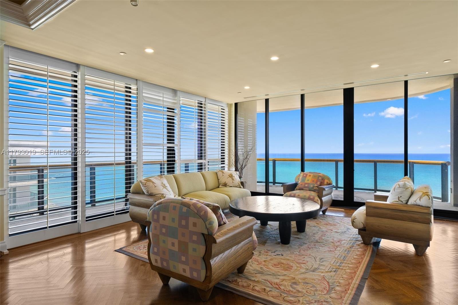 9999 Collins Avenue PH3D — photo 4
