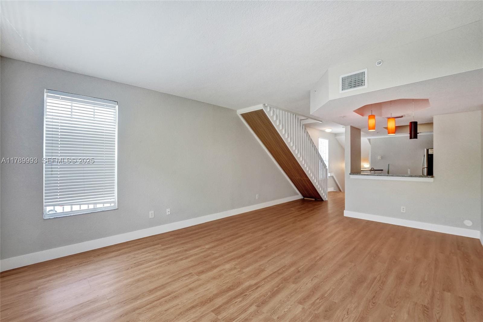 781 SW 148th Avenue 1514 — photo 6