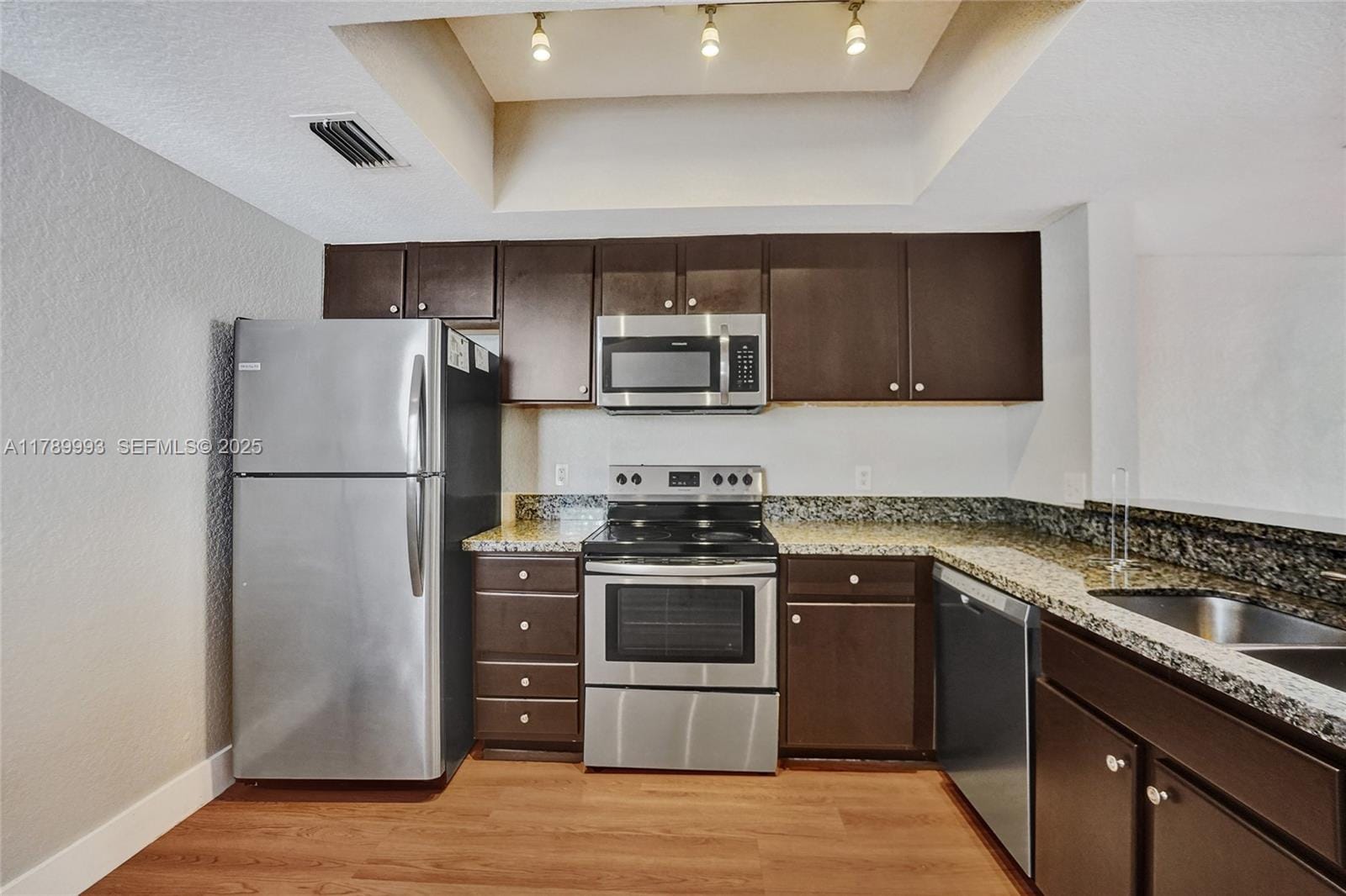 781 SW 148th Avenue 1514 — photo 7