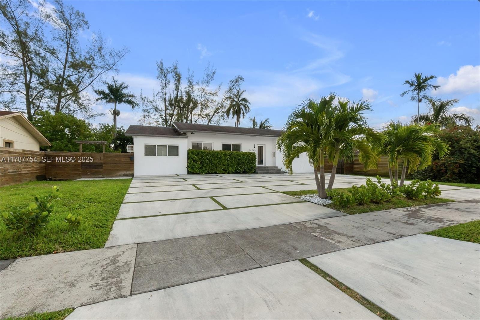 14265 NE 3rd Court, Miami, FL 33161