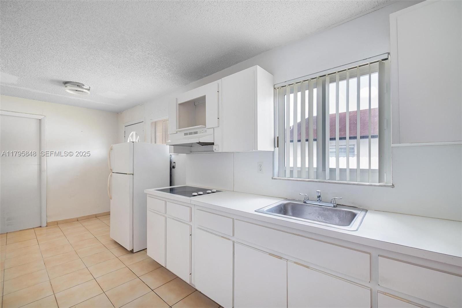 241 NW 46th Avenue, Miami, FL 33126 photo 26