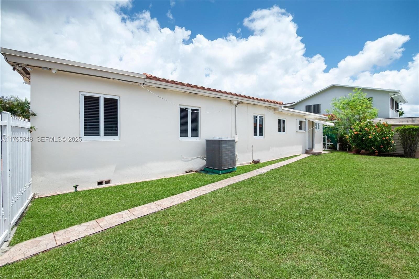 241 NW 46th Avenue, Miami, FL 33126 photo 30