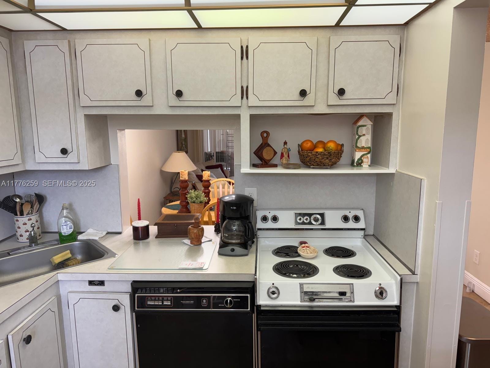 6071 NW 61st Avenue 211, Tamarac, FL 33319 photo 10