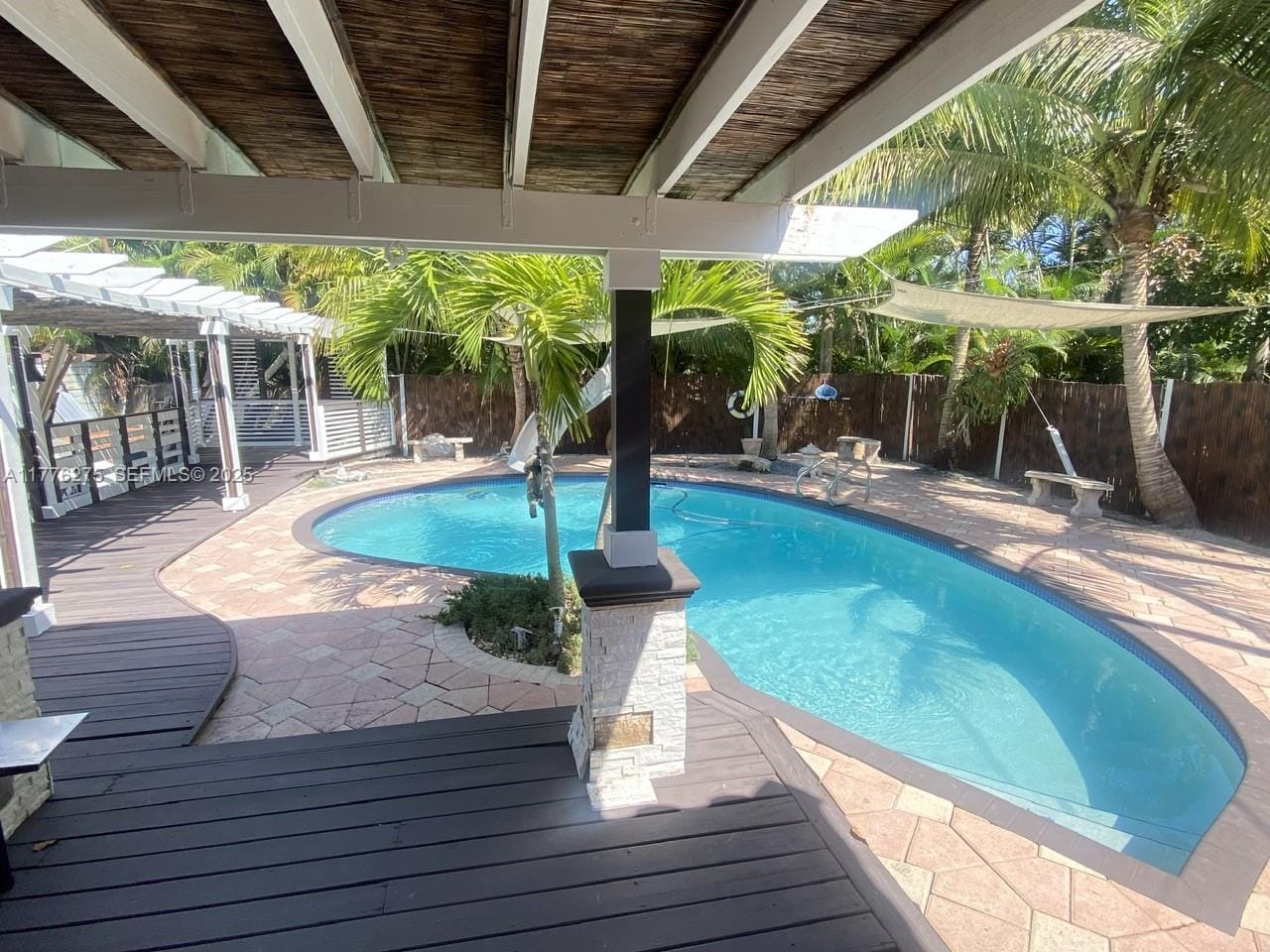 291 Cir Drive, Hialeah, FL 33010 photo 30