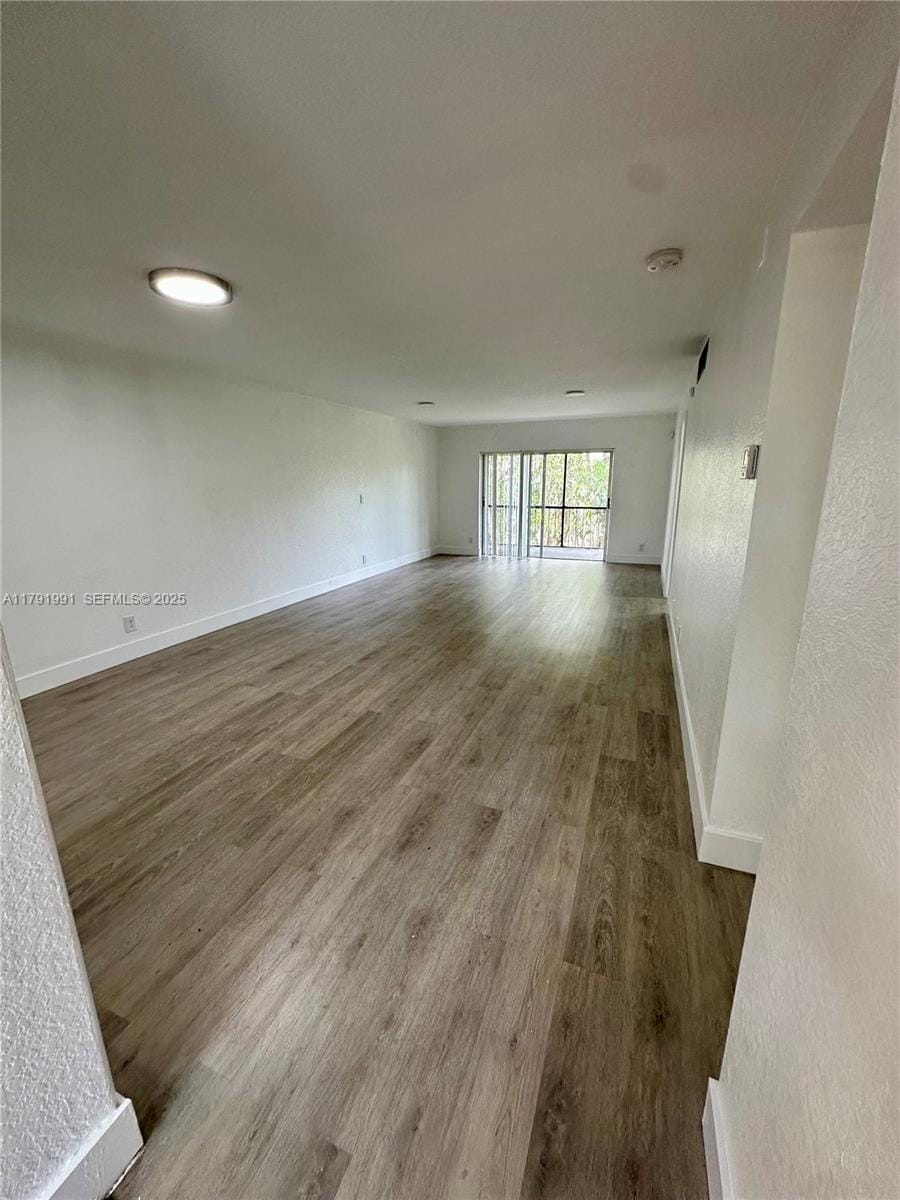 6201 N Falls Cir Drive 212 — photo 7