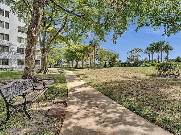 4200 Hillcrest Drive 1017, Hollywood, FL 33021 photo 24
