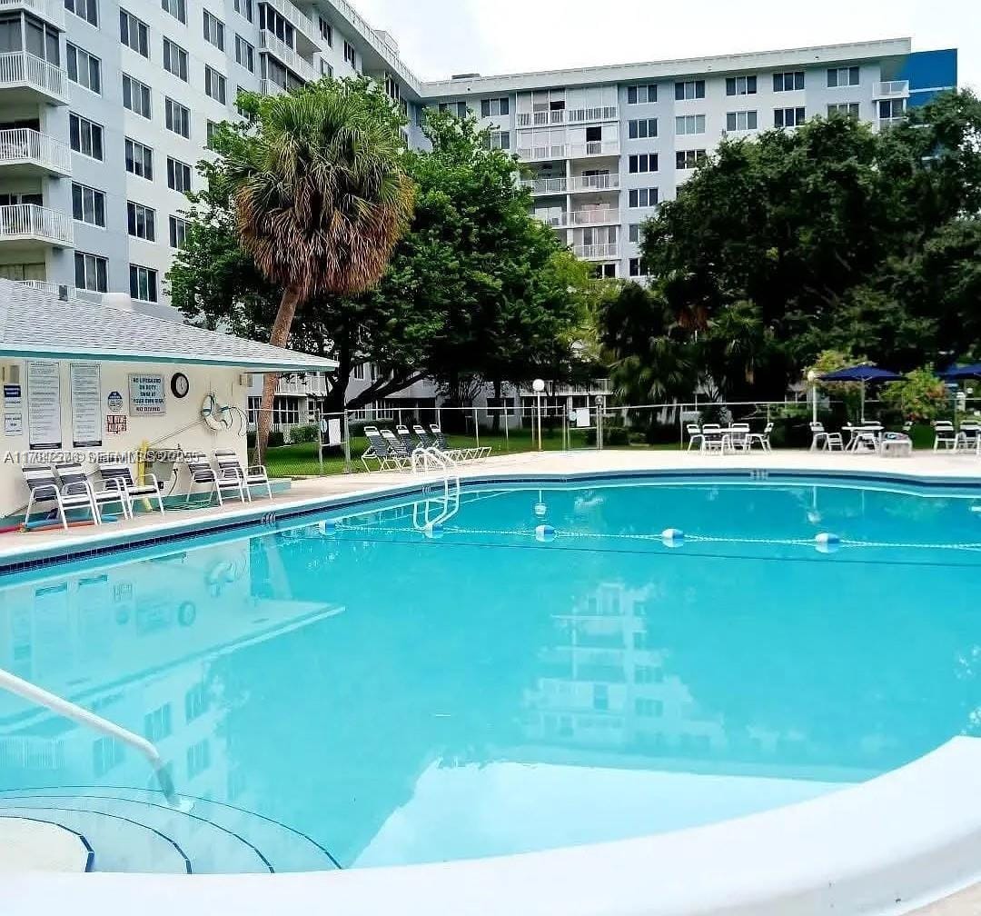 4200 Hillcrest Drive 1017, Hollywood, FL 33021 photo 26