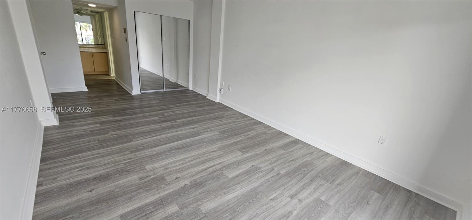 1650 NE 115th Street 203, Miami, FL 33181 photo 5