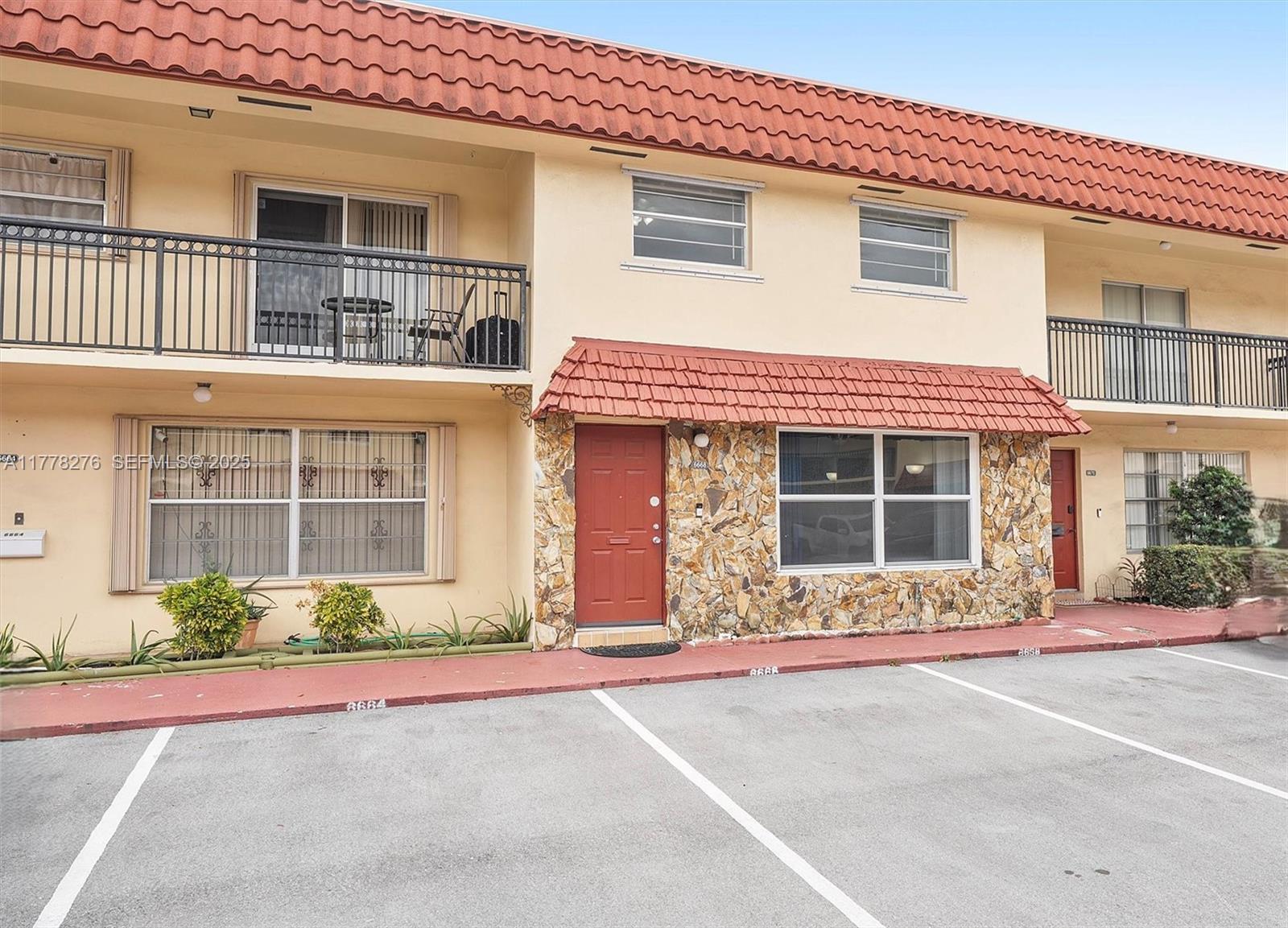 6668 SW 41st Place 29, Davie, FL 33314, Davie