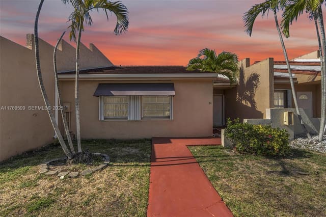 10375 SW 154th Cir Court 84, sold in Chateaubleau At Hammocks, Miami, FL